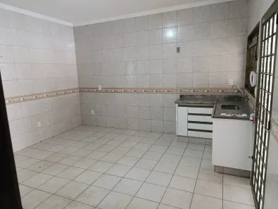 Casa com 2 Quartos para alugar, 110m² no Eldorado, São José do Rio Preto
