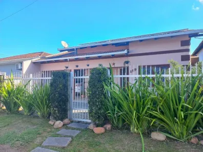 Casa com 5 Quartos à venda, 256m² no Aventureiro, Joinville