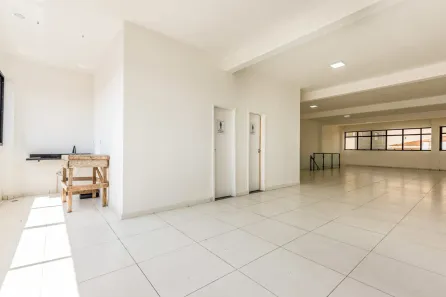 Ponto Comercial para alugar, 200m² no Jardim da Pedreira, São Paulo