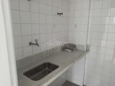 Kitnet à venda, 68m² no Centro, Rio de Janeiro