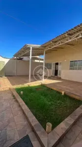 Casa com 2 Quartos à venda, 360m² no Parque das Flores, Goiânia