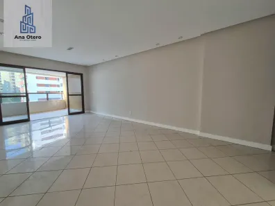 Apartamento com 4 Quartos para alugar, 175m² no Pituba, Salvador