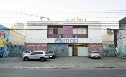 Galpão/Depósito/Armazém à venda, 916m² no Brás, São Paulo