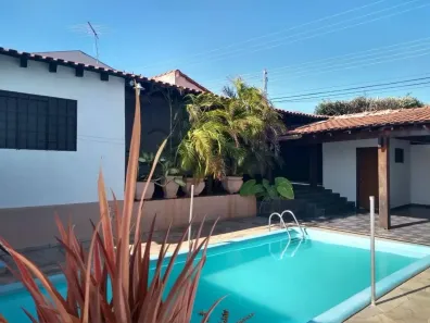 Casa com 3 Quartos à venda, 450m² no Jardim Nazareth, São José do Rio Preto