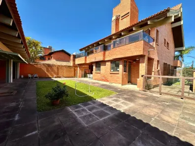 Sobrado com 5 Quartos à venda, 436m² no , Xangri-Lá