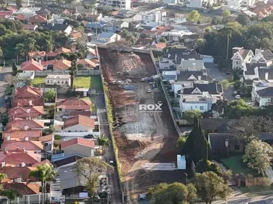 Lote/Terreno à venda, 300m² no Butiatuvinha, Curitiba