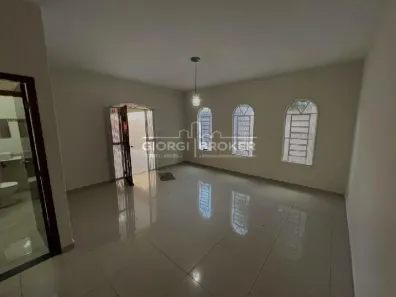 Casa com 5 Quartos à venda, 250m² no Centro (Talhado), São José do Rio Preto