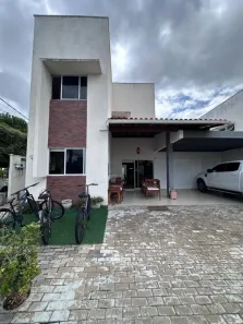 Casa de Condomínio com 4 Quartos à venda, 270m² no Socopo, Teresina