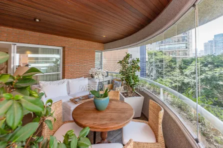 Apartamento com 3 Quartos à venda, 243m² no Vila Uberabinha, São Paulo