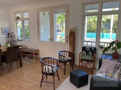 Casa de Condomínio com 3 Quartos à venda, 240m² no Alphaville, Santana de Parnaíba