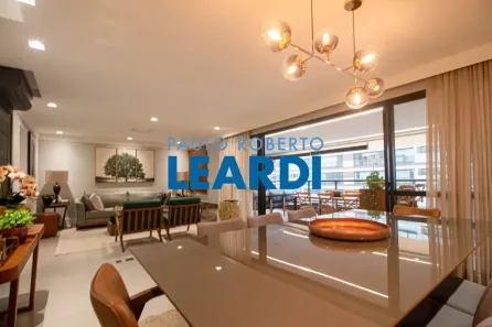 Apartamento com 3 Quartos à venda, 210m² no Vila Cruzeiro, São Paulo