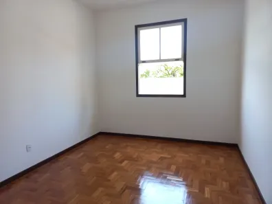 Casa com 2 Quartos à venda, 70m² no Valparaíso, Petrópolis