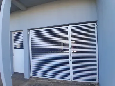 com 3 Quartos para alugar, 120m² no Jardim Ecoville I, Cambé