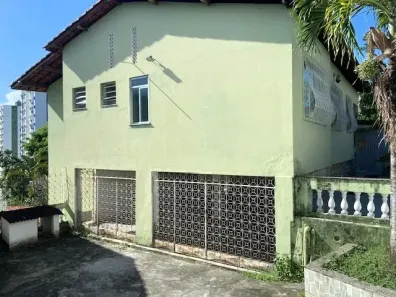 Casa com 4 Quartos à venda, 311m² no Vila Laura, Salvador
