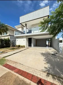 Casa de Condomínio com 4 Quartos para alugar, 238m² no Residencial Parqville Jacarandá, Aparecida de Goiânia
