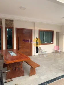 Casa com 4 Quartos à venda, 255m² no Praia do Morro, Guarapari