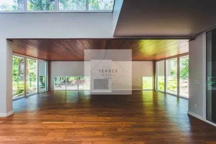 Casa de Condomínio com 4 Quartos à venda, 350m² no Centro, Gramado
