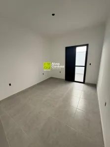 Casa com 2 Quartos à venda, 50m² no Éden, Sorocaba