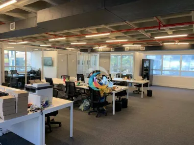 Sala Comercial para alugar, 104m² no Vila Olímpia, São Paulo