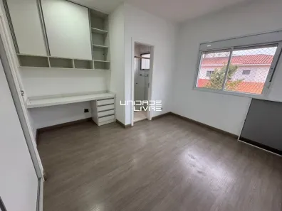 Casa de Condomínio com 2 Quartos para alugar, 92m² no Vila Mogilar, Mogi das Cruzes