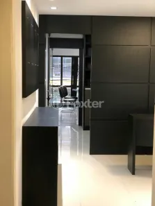 Sala Comercial à venda, 41m² no Rio Branco, Porto Alegre
