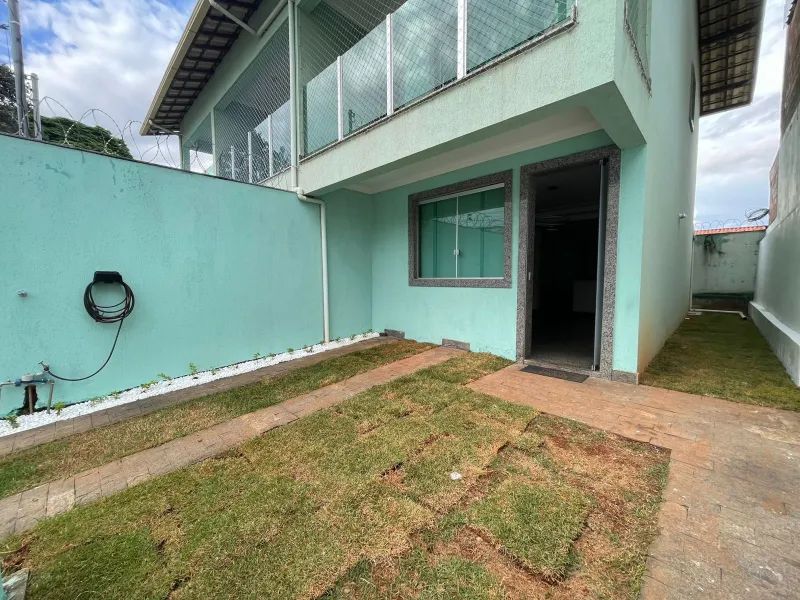 Apartamento com 2 quartos — Santa Terezinha, Belo Horizonte