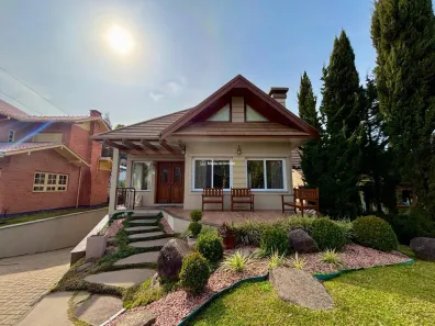 Casa com 5 Quartos à venda, 472m² no Santa Terezinha, Canela