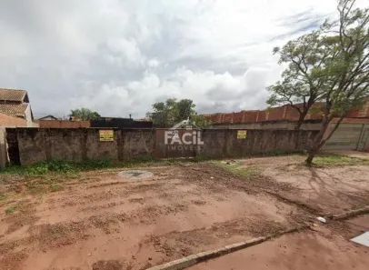 Lote/Terreno à venda, 967m² no Bosque do Carvalho, Campo Grande