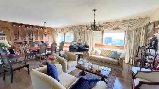 Apartamento com 3 Quartos à venda, 217m² no Moinhos de Vento, Porto Alegre