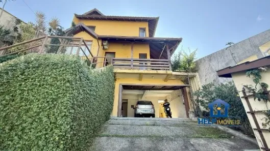 Casa com 3 Quartos à venda, 208m² no Roçado, São José