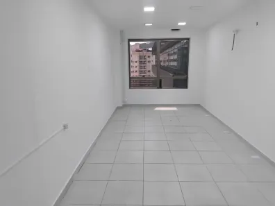 Ponto Comercial para alugar, 21m² no Freguesia (Jacarepaguá), Rio de Janeiro