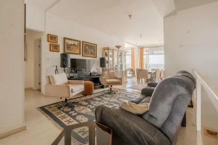 Sobrado com 5 Quartos à venda, 450m² no Vila Brandina, Campinas