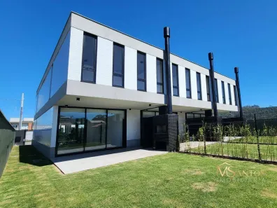 Casa com 3 Quartos à venda, 183m² no Ingleses do Rio Vermelho, Florianópolis