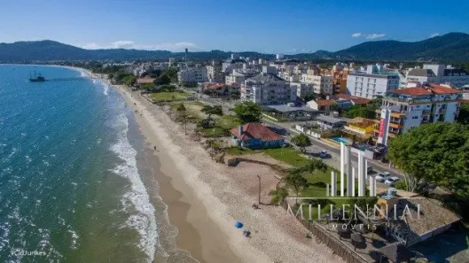 Prédio Residencial com 20 Quartos à venda, 1890m² no Canasvieiras, Florianópolis