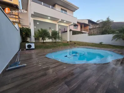 Casa com 3 Quartos para alugar, 280m² no Parque Arco Iris, Atibaia