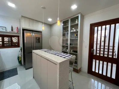 Sobrado com 3 Quartos à venda, 179m² no Jaçanã, São Paulo