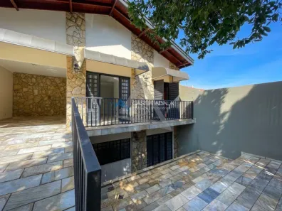 Casa com 4 Quartos à venda, 324m² no Jardim Antonio Von Zuben, Campinas
