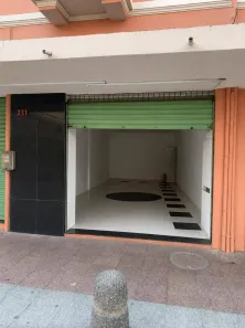 Ponto Comercial para alugar, 61m² no Centro, Macaé