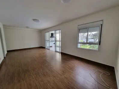 Apartamento com 3 Quartos para alugar, 120m² no Real Parque, São Paulo