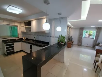 Casa com 3 Quartos à venda, 360m² no Jardim Vila Boa, Goiânia