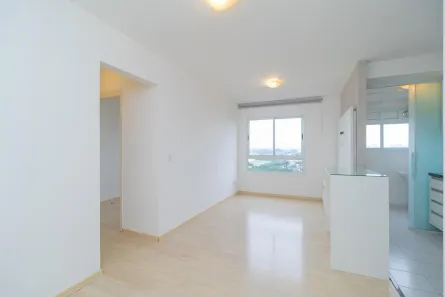 Apartamento com 2 Quartos para alugar, 57m² no Campo Comprido, Curitiba