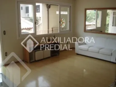 Casa com 3 Quartos à venda, 300m² no Nonoai, Porto Alegre