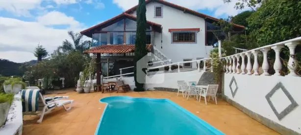 Casa com 5 Quartos à venda, 252m² no Pedro do Rio, Petrópolis