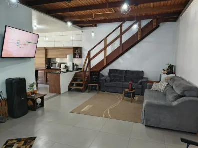 Casa com 2 Quartos à venda, 193m² no Laranjal, Pelotas