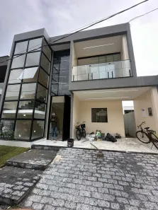 Casa de Condomínio com 4 Quartos à venda, 215m² no Mangueirão, Belém