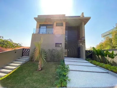 Casa com 4 Quartos à venda, 400m² no São Paulo II, Cotia