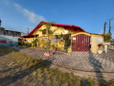 Casa com 2 Quartos à venda, 75m² no , 