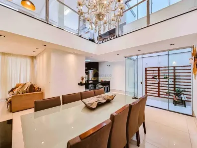 Casa com 3 Quartos à venda, 415m² no Centro, Divinópolis