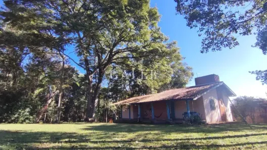 Fazenda/Sítio com 3 Quartos à venda, 115m² no Jardim Estância Brasil, Atibaia