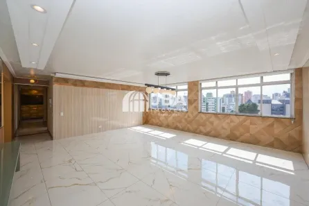 Apartamento com 4 Quartos à venda, 158m² no Centro, Curitiba